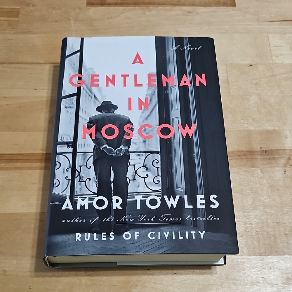 3 for $10 🎩 Amor Towles A GENTLEMAN IN MOSCOW Hardback Book